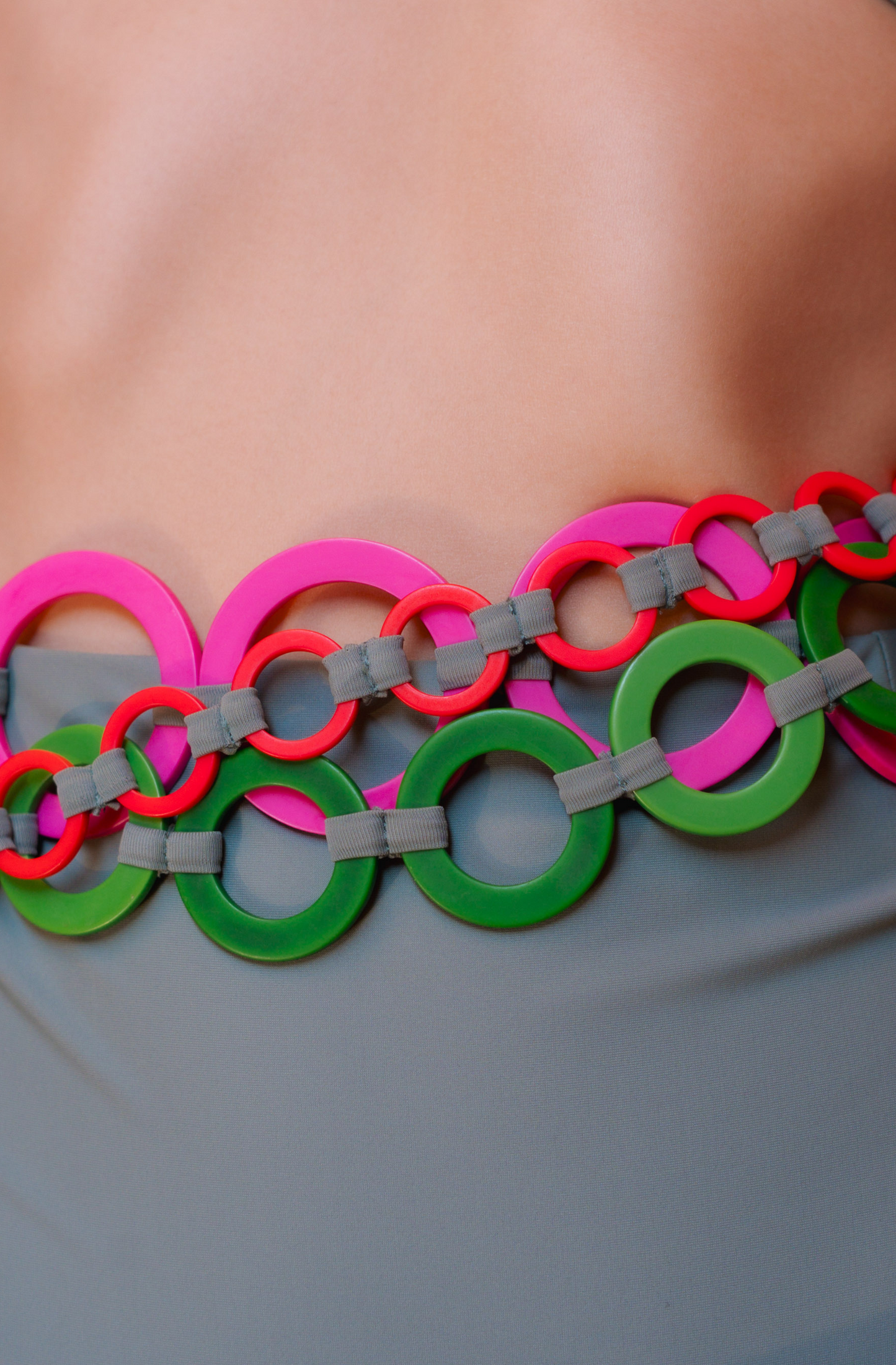 Top Tropical Charm Verde Oliva