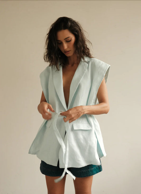 Chaleco Sera de Lino Azul Claro