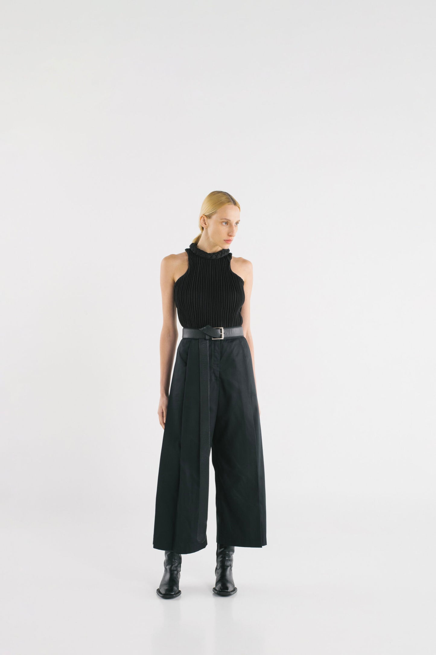 Top Surcos Trenza Negro