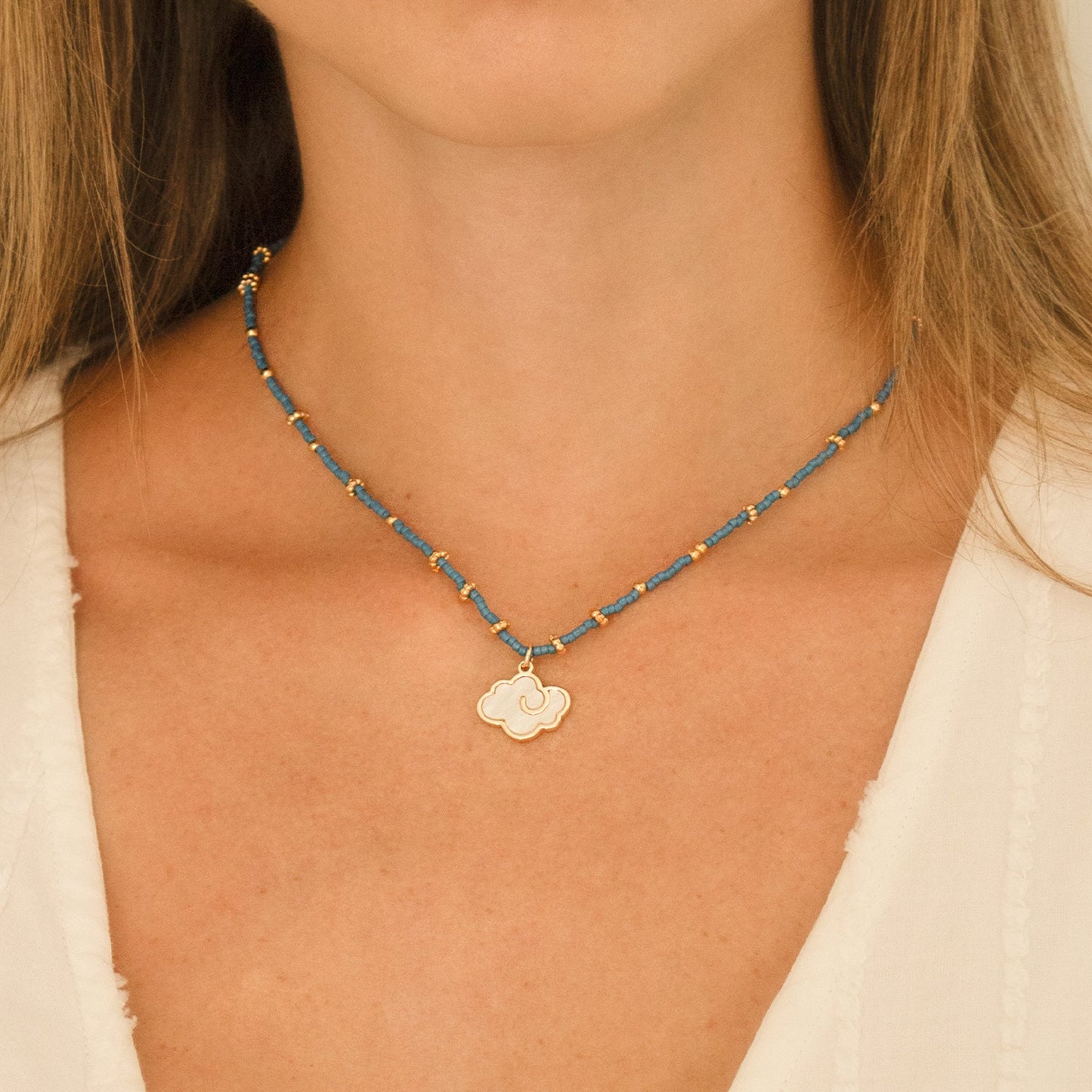 Collar Corto Nebula Sky Blue