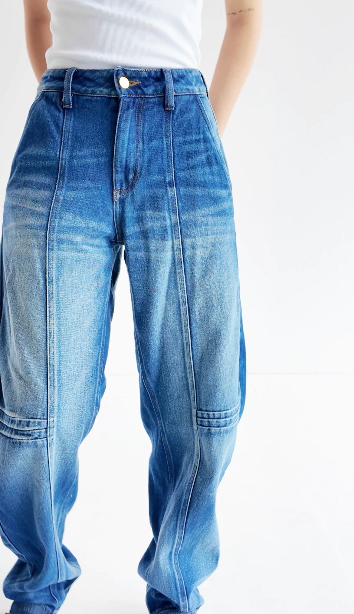 Jean Barrel Indigo