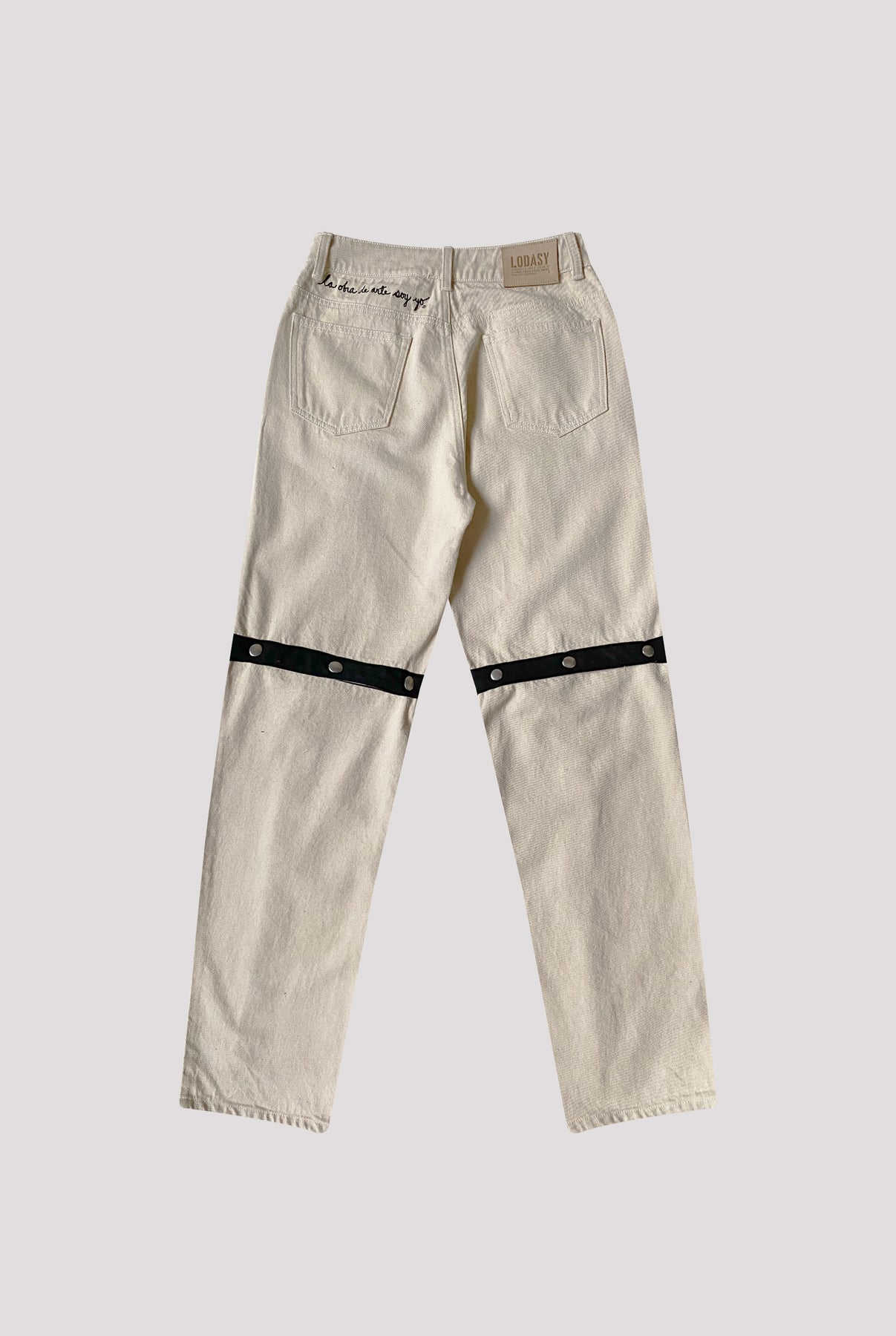 Jean Broches Off Withe