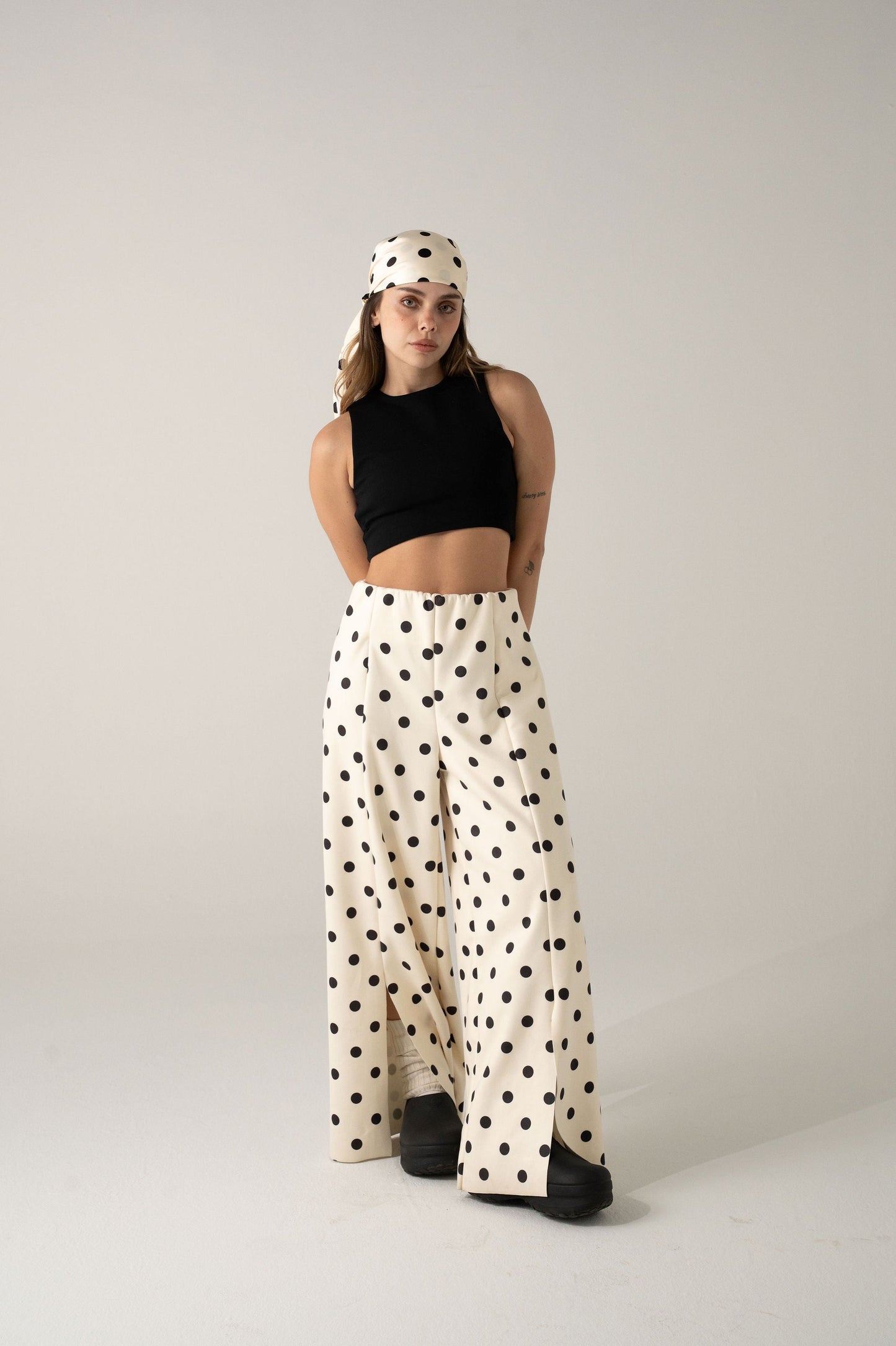 Pantalon esencial Print Dots