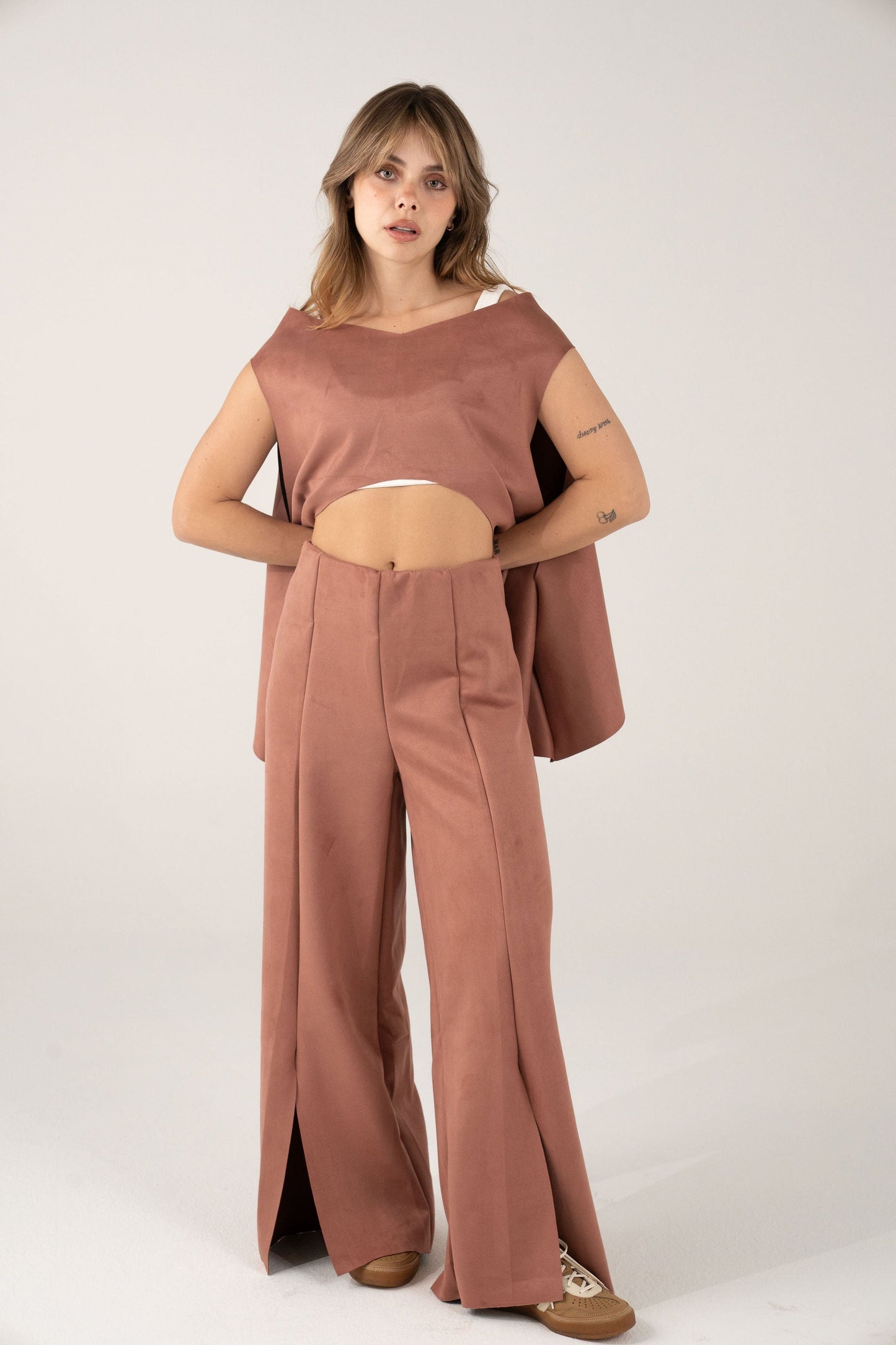 Pantalon Esencial Canela