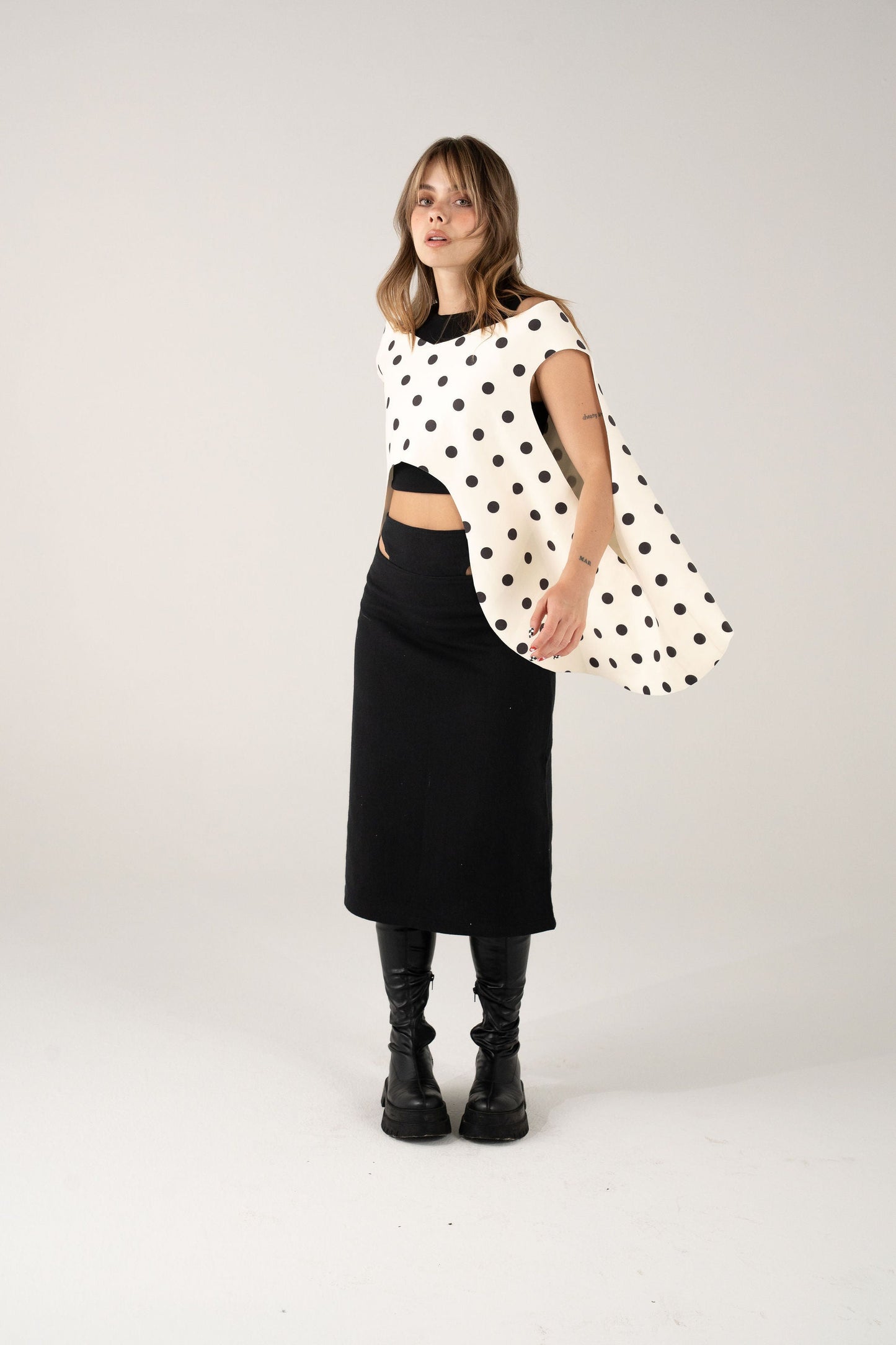 Capa Curva Dots