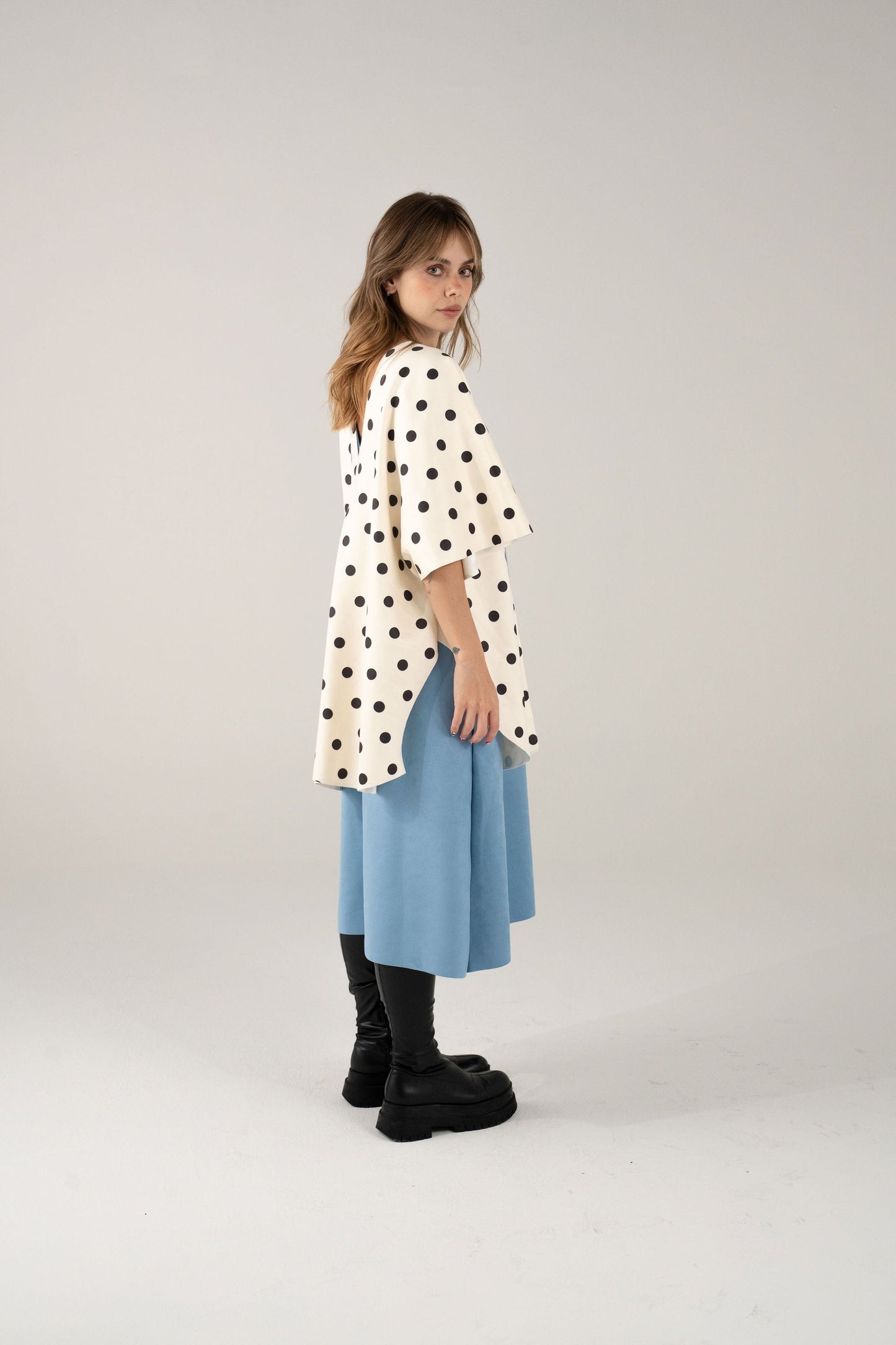 Capa Calma Dots