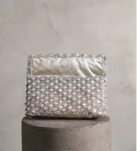 Cartera Clutch Conchas Seashells Plata