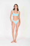 Bikini Bottom Skyline Azul Claro