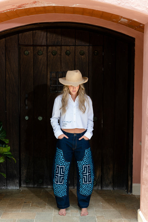 Jean Bordando El Manto