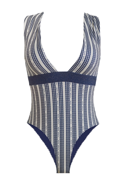 One Piece Delyth