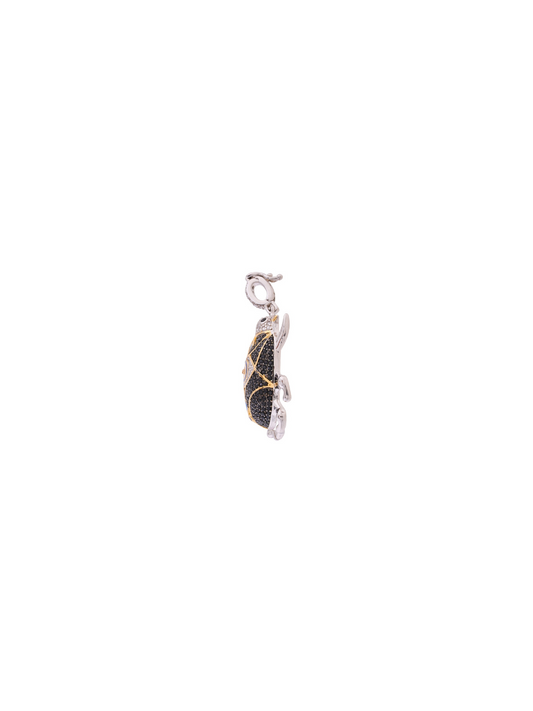 Dije Escarabajo Delirio Anka Onyx
