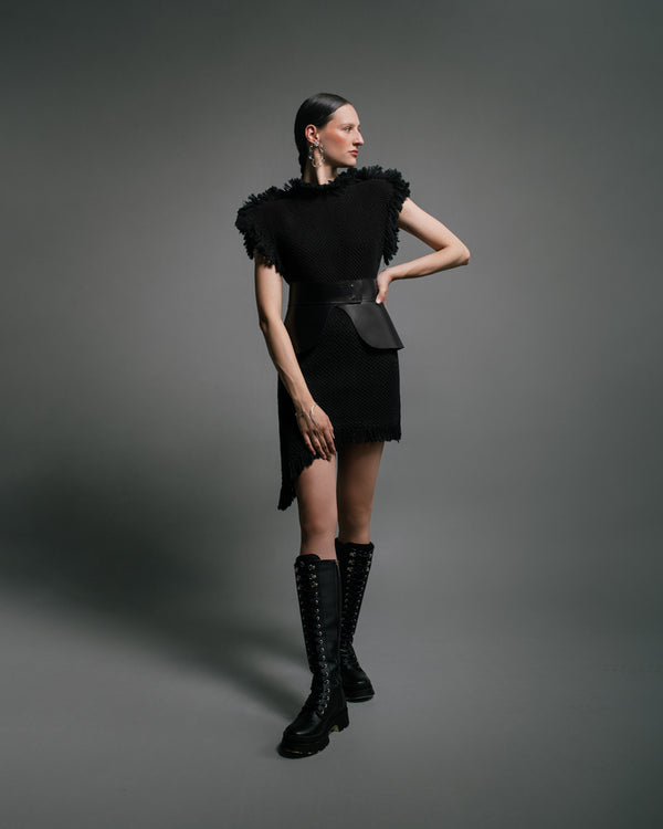 Fajón Cuero Alas Montañas Negro