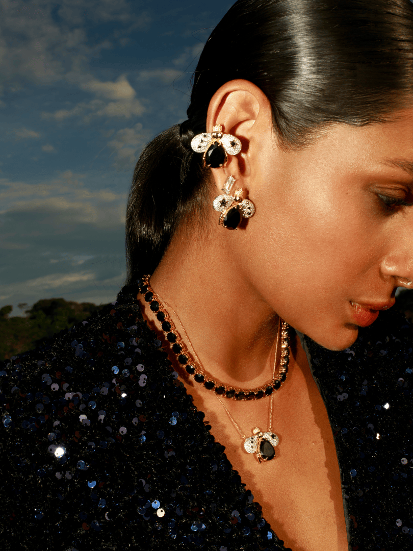 Ear Cuff Abeja Kemet Onyx