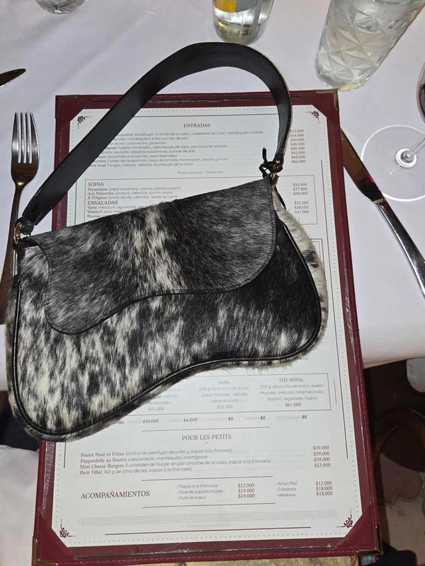 Cartera Azrael Color Blanco y Negro