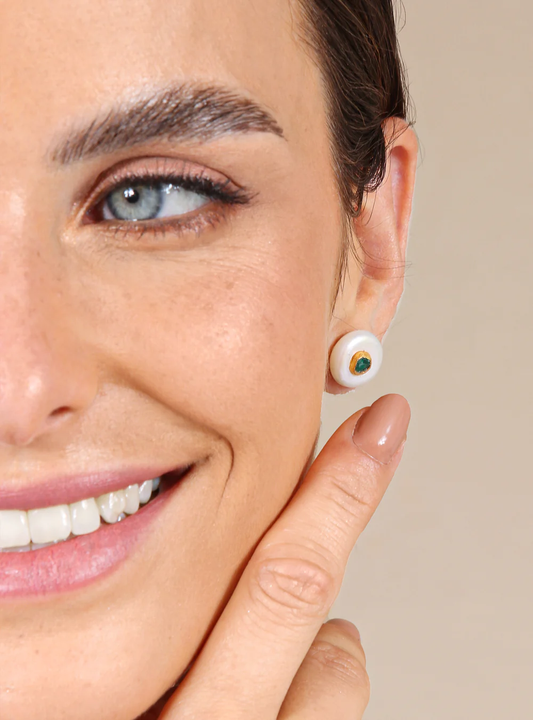 Topo Maya Pearl Studs