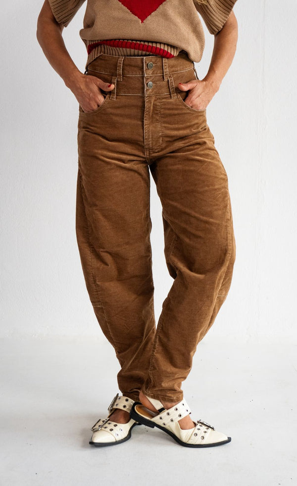 Jean Balloon Velvet Caramel