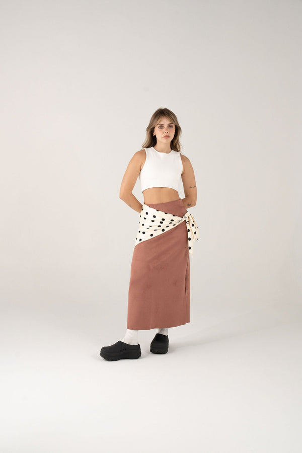 Falda Esencial Canela