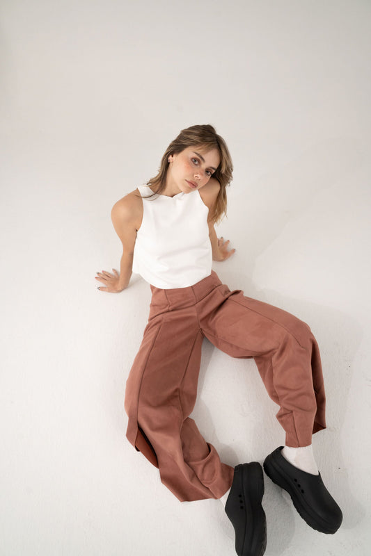 Pantalon Esencial Canela