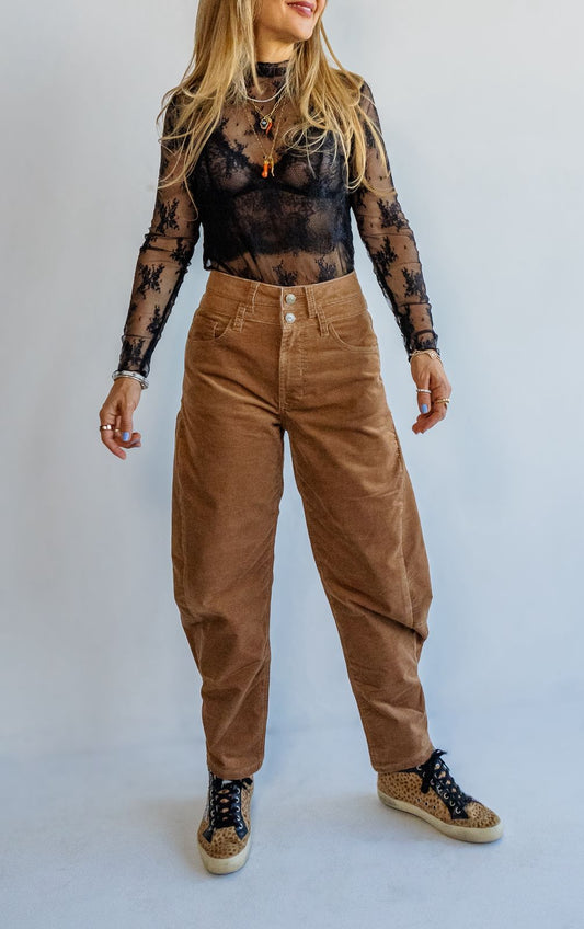 Top Mesh Flower Black